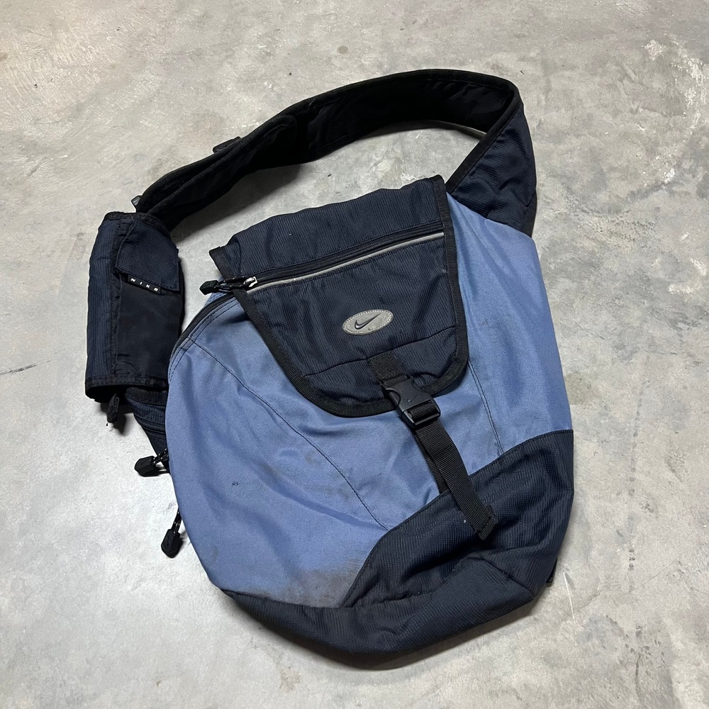 Vintage Nike Y2K Blue Black Sling Bag Crossbody Backpack Techwear 00-04-06-EKJ